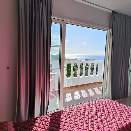 Siam Americas Ocean View & Air-condition Hotel